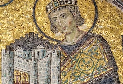 Imagen de Constantino I situada en Hagia Sophia