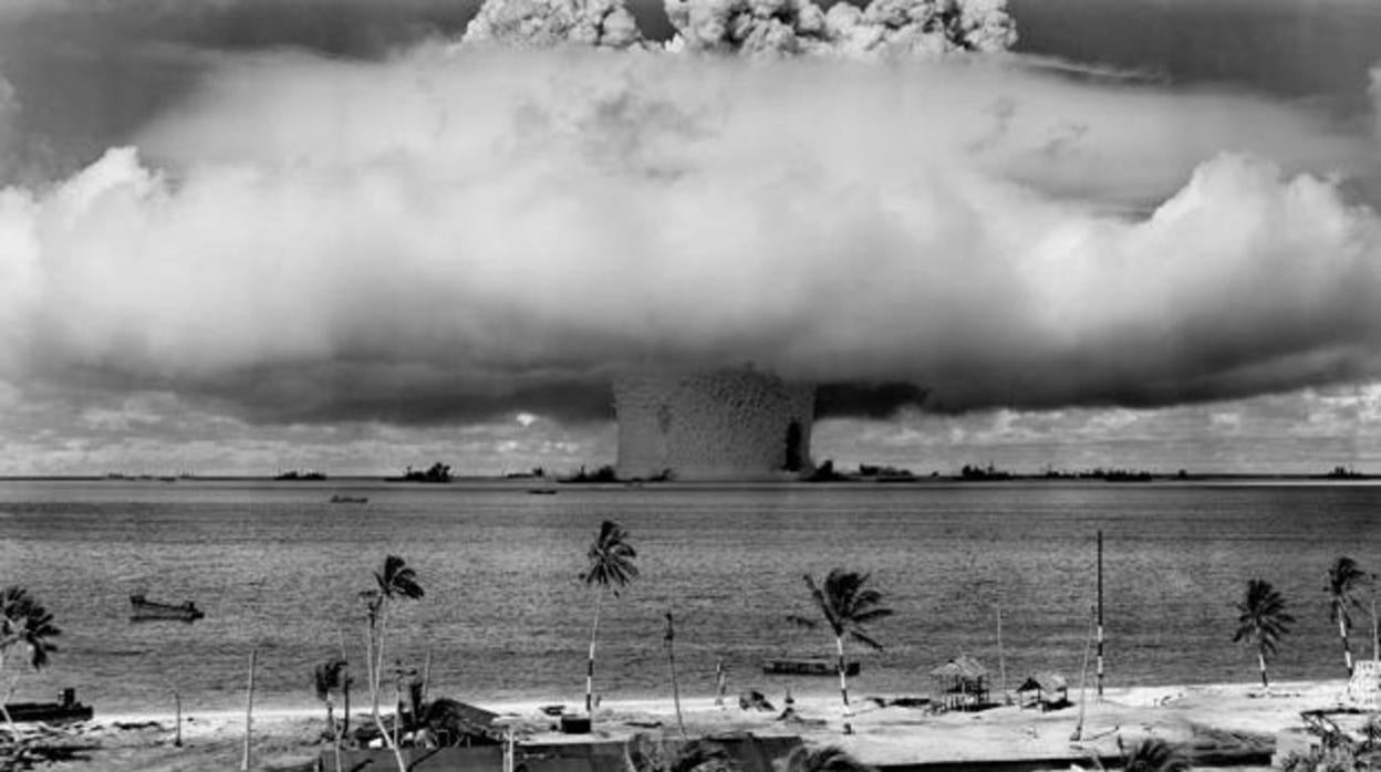 «Baker Shot», ensayo atómico hecho por Estados Unidos en el atolón Bikini, en 1946