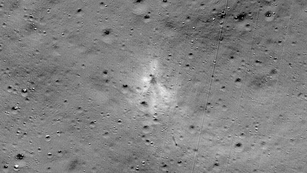 La NASA encuentra la nave india perdida en la Luna