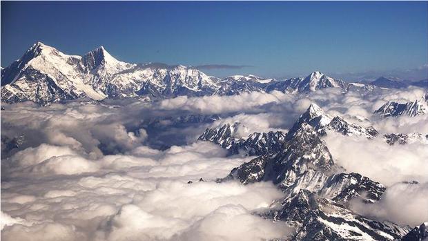 Hallan metales de los inicios de la Revolución Industrial en un ochomil del Himalaya