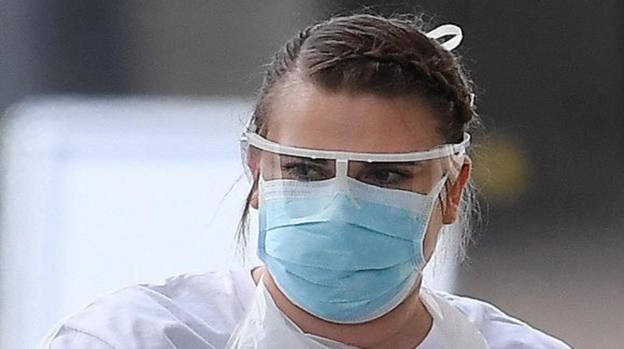 ¿Cómo se propaga el Covid-19 a través de las gotas de saliva por el aire?