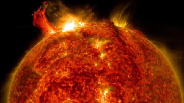 Un nuevo método predice erupciones solares 20 horas antes de que se produzcan