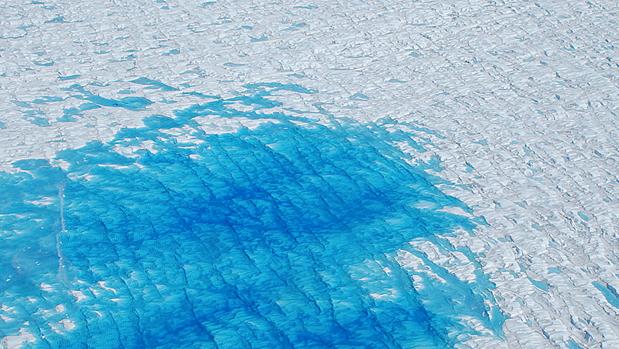 Descubren un lago fósil enterrado bajo el hielo desde hace cientos de miles de años