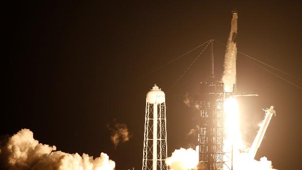 La misión de la NASA y SpaceX despega rumbo a la Estación Espacial Internacional