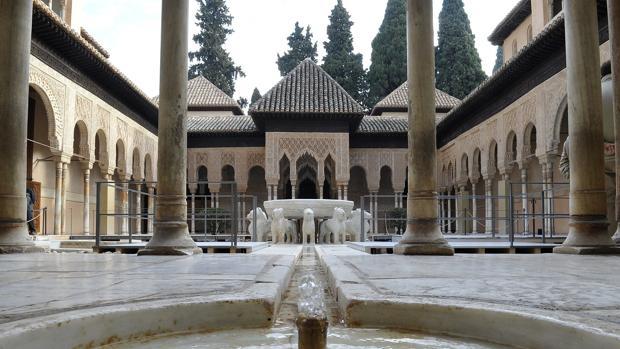 Las matemáticas ocultas en los palacios de la Alhambra