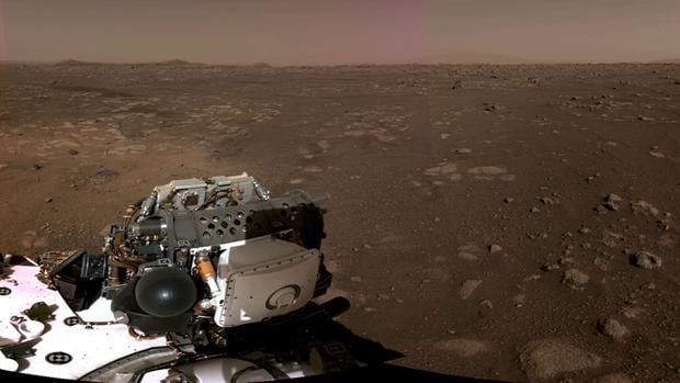 Ya puedes ver (y escuchar) lo que ocurre en los alrededores del Perseverance en Marte
