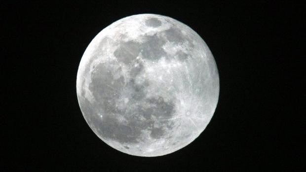 Cuándo y cómo ver la próxima luna azul