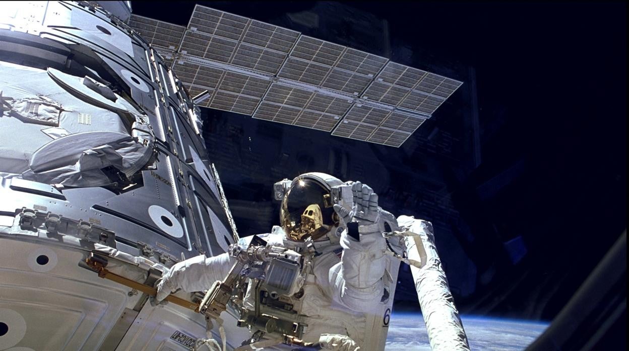 Las consecuencias de la peligrosa prueba con misiles rusa para la Estación Espacial Internacional