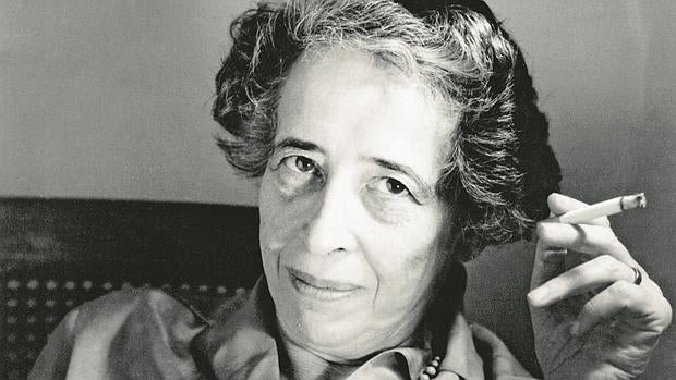 Hannah Arendt entra en el panteón de la gran poesía del siglo XX