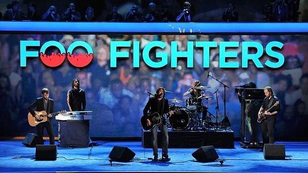 Los Foo Fightes, durante un concierto