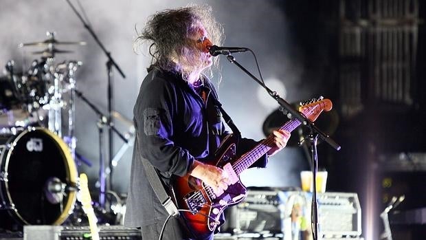 Robert Smith, durante un concierto de The Cure en Nueva York