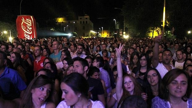 Asistentes a un concierto de Amaia Montero en Córdoba