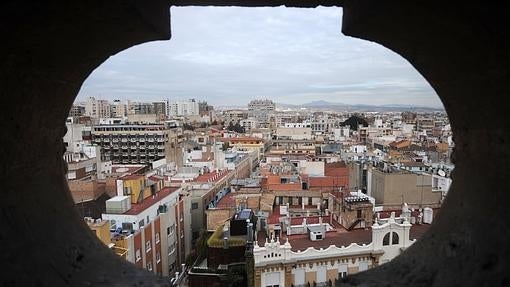 Panorámica de Murcia desde una de las ventanas de la torre de la Catedralde Murcia