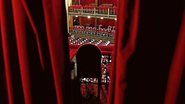 Vista de la sala del Teatro Español desde uno de sus palcos