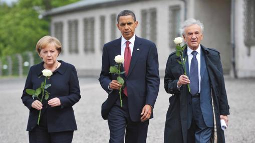 Con Obama y Merkel en Buchenwald en 2009