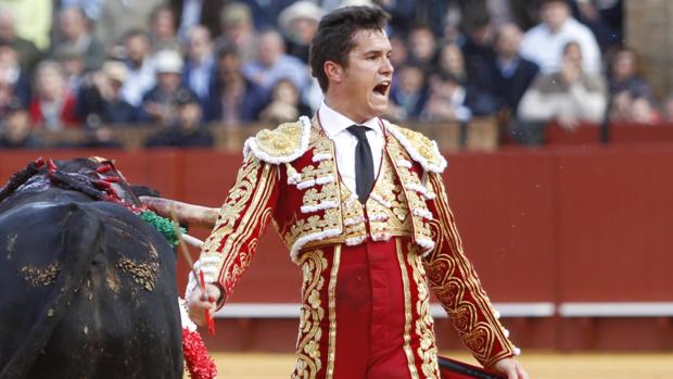 El torero sevillano Daniel Luque lidiará por vez primera toros de Adolfo Martín