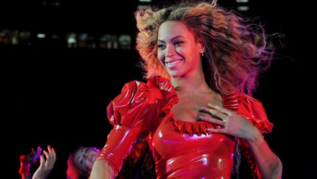 Beyoncé durante un concierto