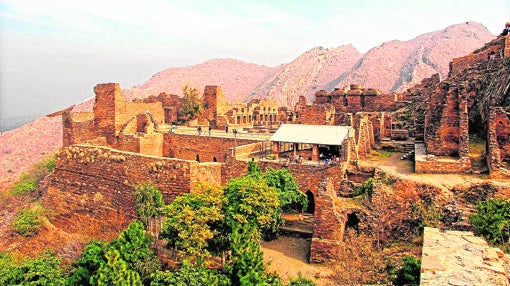 Takht-i-Bahi (Pakistán)