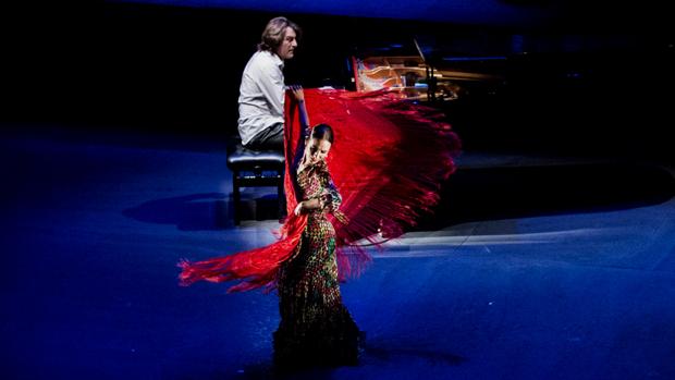 Bienal de flamenco: Anabel Veloso y su pasión por la música