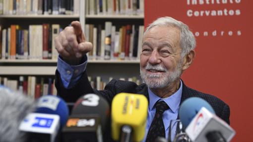 Eduardo Mendoza: «Si premian a cada catalán que escribe en castellano, se agotará el presupuesto»