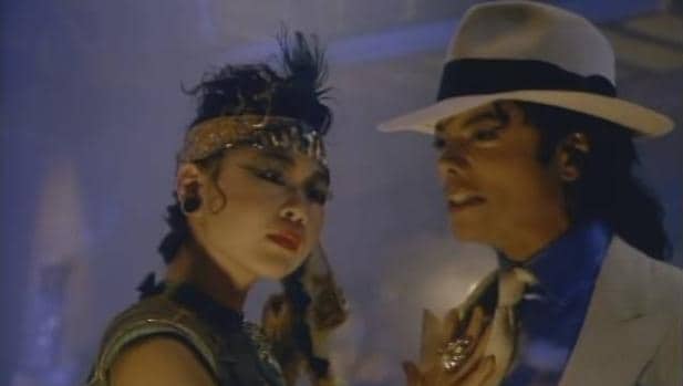 Imagen del vídeo de «Smooth Crminal»