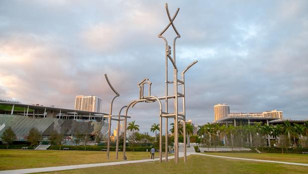 «Havana's Balcony», de Juan Garaizabal, instalada en el Park Management Trust de Miami