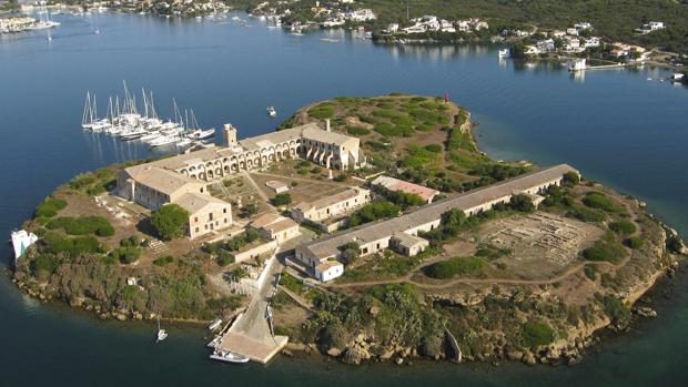 Vista aérea de la Isla del Rey, en Menorca
