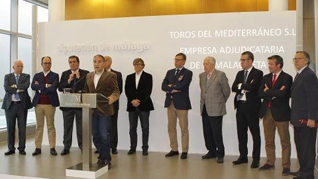 Toros del Mediterráneo firma el contrato para gestionar  la plaza de la Malagueta