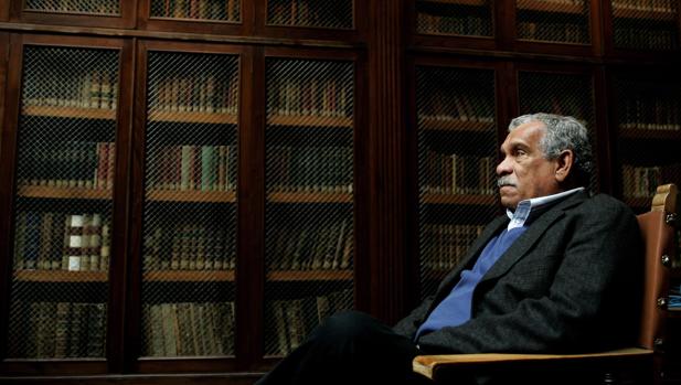 Derek Walcott, como el faro en la isla