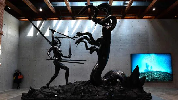 La escultura «Hydra and Kali», de Damien Hirst