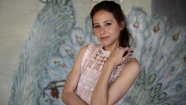 Irene Escolar: «El teatro es un refugio que siempre cuida de mí»