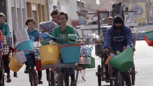 Un momento de uno de los vídeos de «¡Únete! Join Us!», de Colomer