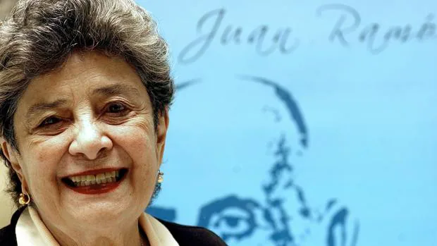 La escritora nicaragüense Claribel Alegría se ha hecho con el Premio Reina Sofía de Poesía Iberoamericana 2017