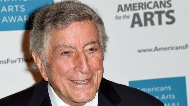 Tony Bennett suspende su concierto en Madrid por «un resfriado»