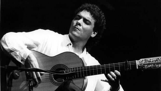 El guitarrista Quique Paredes