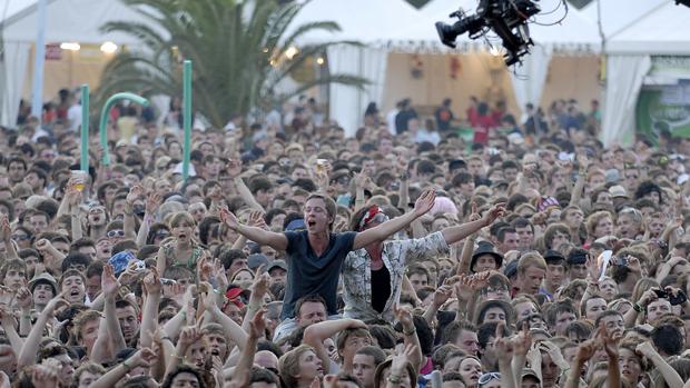 Más de 34.300 personas apoyan una petición online para que los festivales ofrezcan agua potable gratis