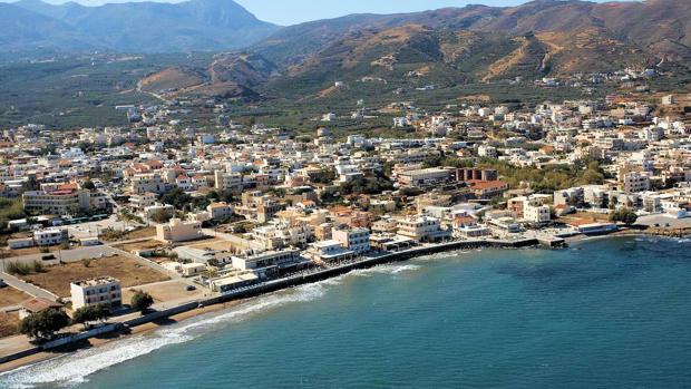 Arqueólogos hallan en Creta dos tumbas minoicas bien conservadas