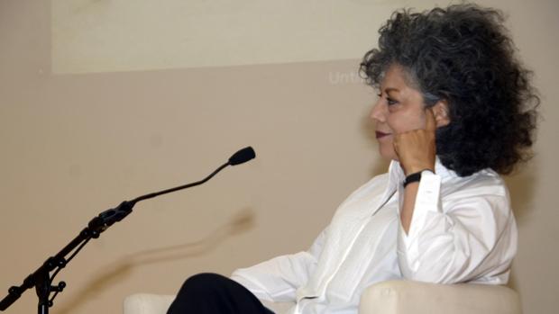 Doris Salcedo, humanizar el dolor a través del arte