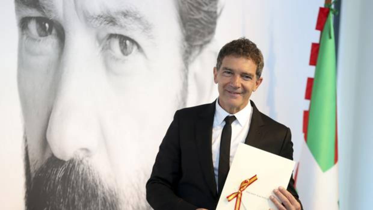 Antonio Banderas agradece el Premio Nacional de Cinematografía en reconocimiento a su carrera