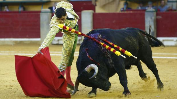 La seriedad de Paco Ureña en la Feria del Pilar