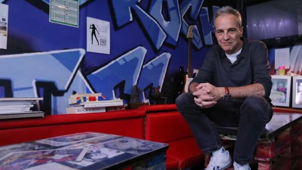 David Summers: «No sé si hoy me hubiera atrevido a escribir “Devuélveme a mi chica”»