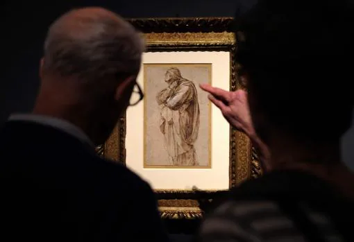 «Mujer de luto», uno de los bellísimos dibujos del genio renacentista, propiedad del Getty Museum de Los Ángeles