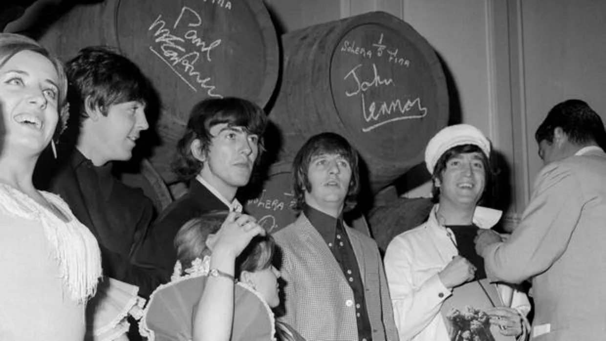 Los Beatles, durante su primera visita a España en julio de 1965
