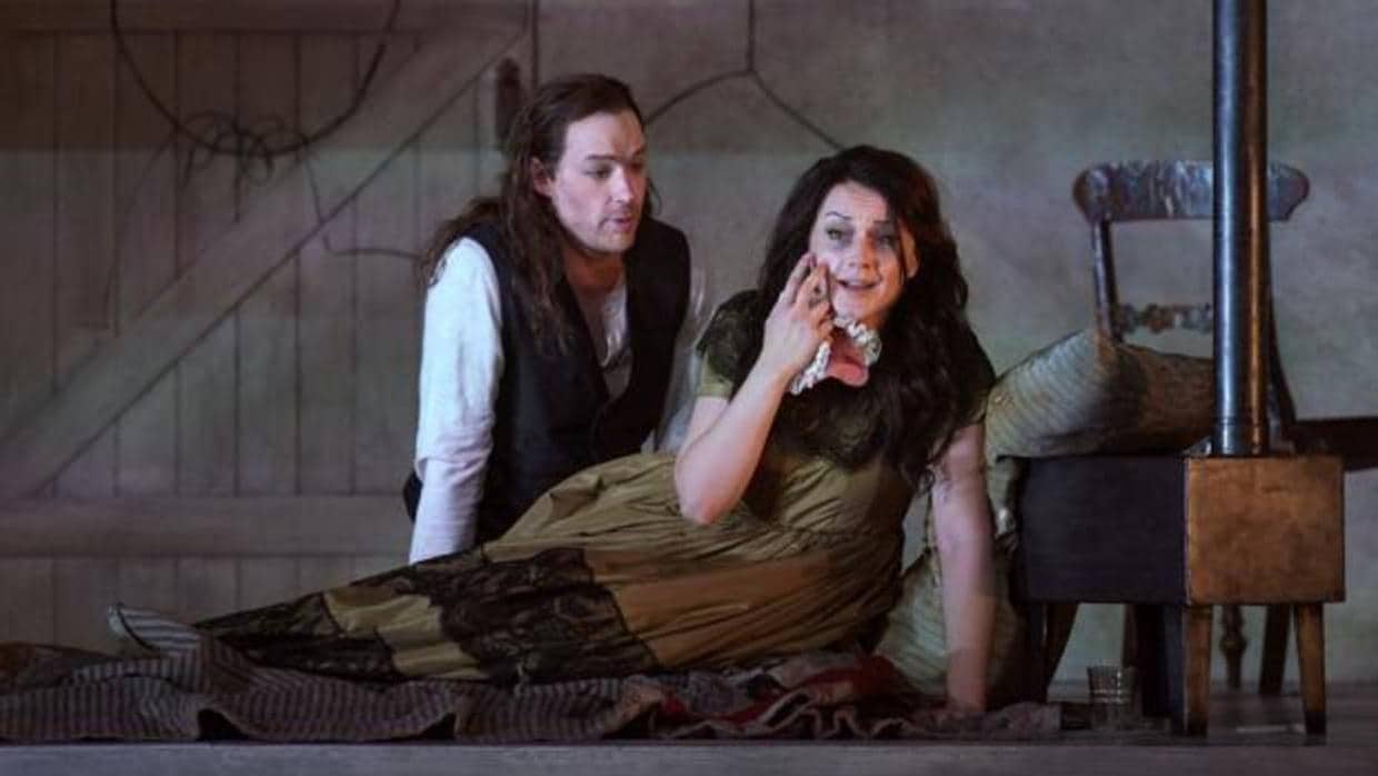 Stephen Costello y Anita Hartig, en una escena del cuarto acto de la ópera