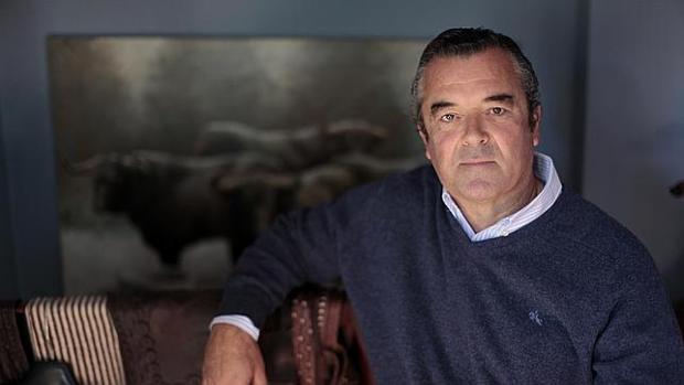 El Alabardero expone la obra pictórica del ganadero Joaquín Lora