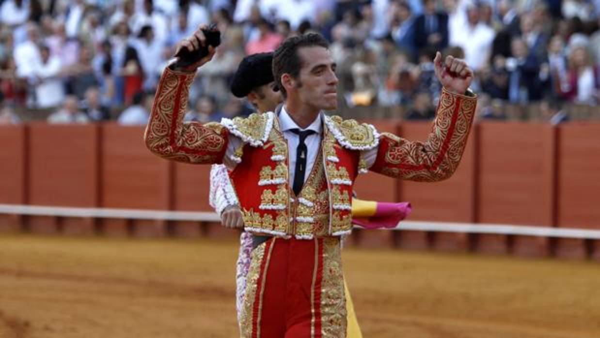 El torero palaciego apoderado por Julián Guerra