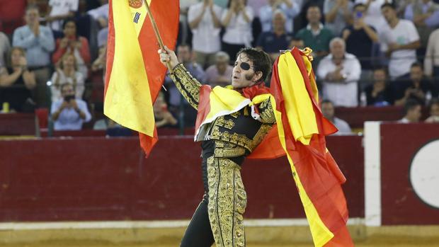 La Fiesta, «en grave riesgo», por los pliegos temerarios de las plazas de toros