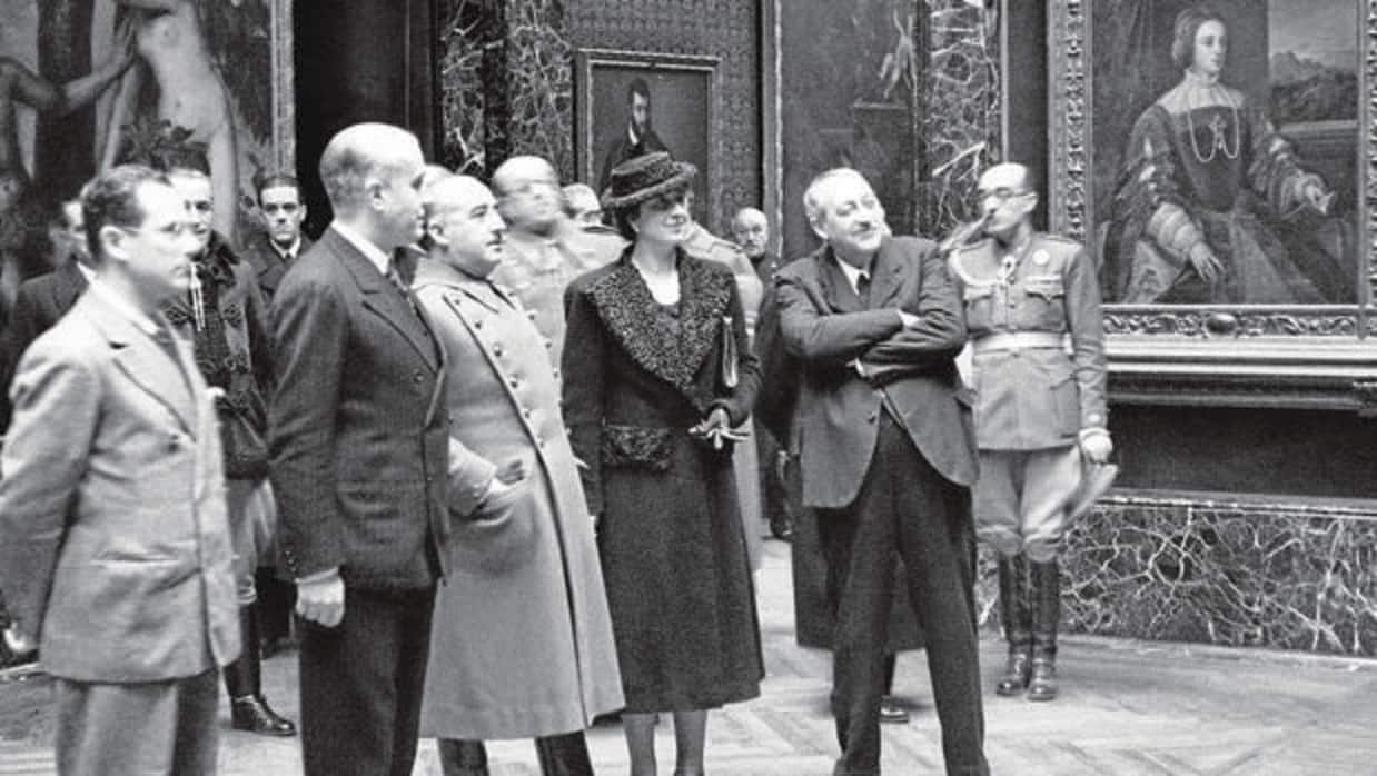 Visita de Franco al Museo del Prado el 7 de febrero de 1940