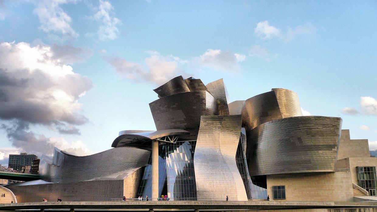 Fachada de titanio del Guggenheim