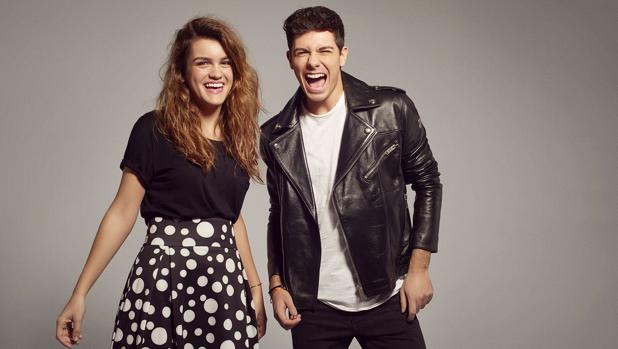 Amaia y Alfred: «Deberíamos pasar de ideologías y banderas para las cosas importantes»